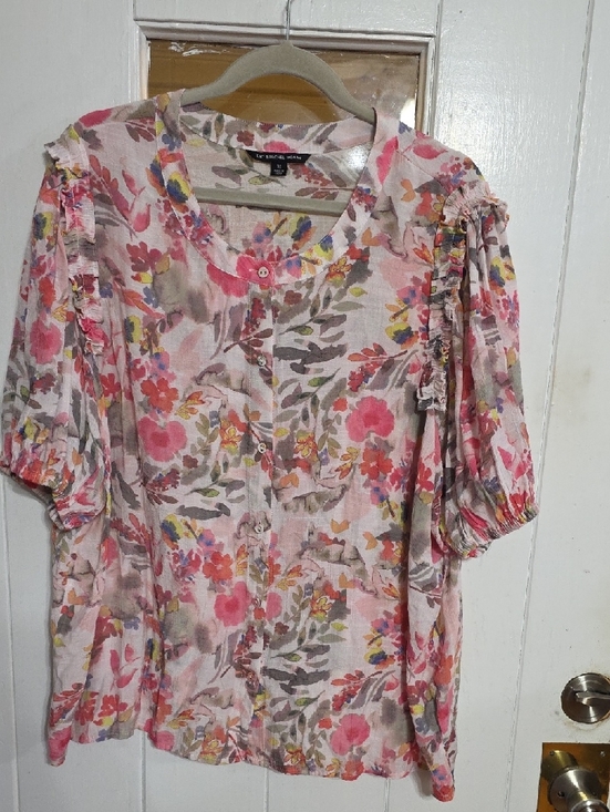 Zac & Rachel Tops - Zac And Rachael Woman Blouse Floral Button Up Lightweight Ruffle Accents 3X EUC